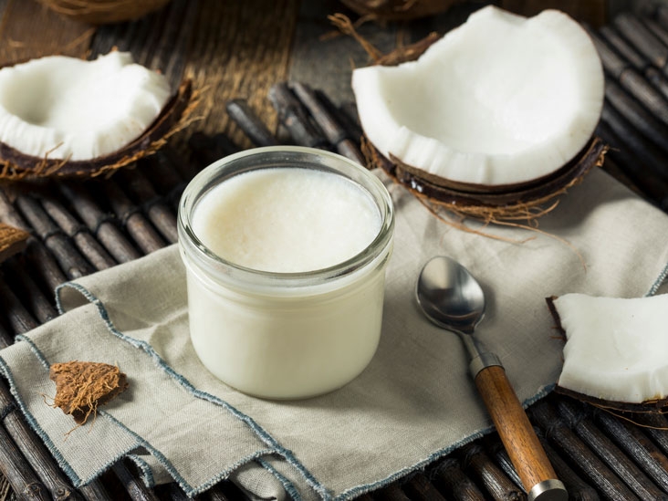 Amazing health benefits of consuming coconut oil regularly