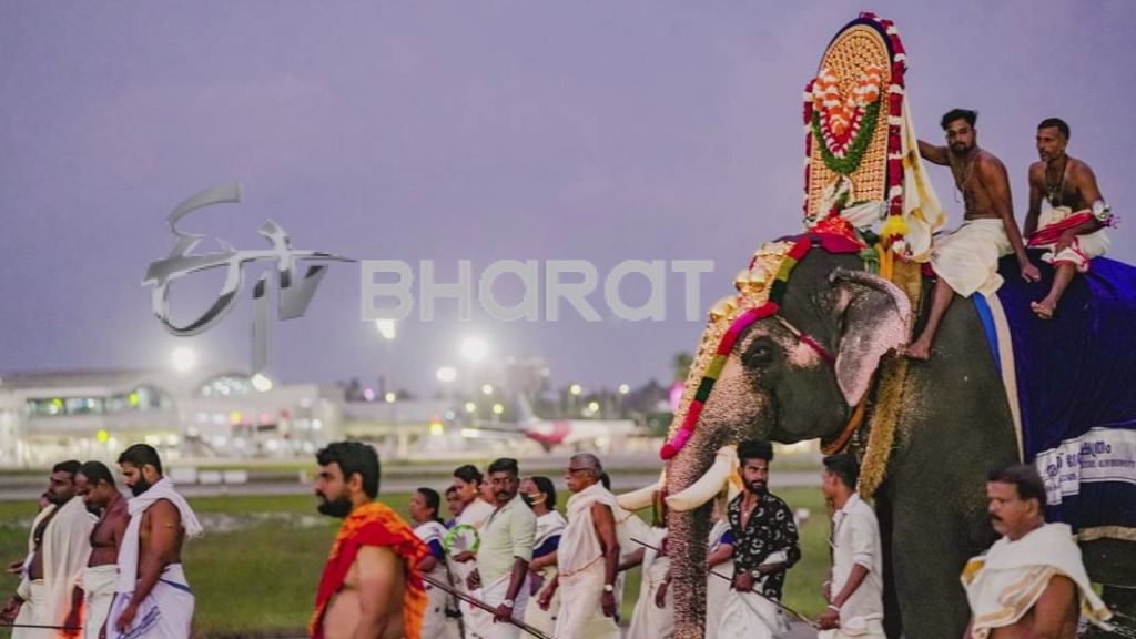 അല്‍പശി ആറാട്ടിന് കൊടിയിറങ്ങി  പത്മനാഭ സ്വാമി ക്ഷേത്രത്തിലെ അല്‍പശി ആറാട്ട്  alpashi ulsavam in Pathmanabhaswami temple updates  alpashi ulsavam in Pathmanabhaswami temple  Pathmanabhaswami temple  തിരുവനന്തപുരം വാര്‍ത്തകള്‍  തിരുവനന്തപുരം ജില്ല വാര്‍ത്തകള്‍  തിരുവനന്തപുരം പുതിയ വാര്‍ത്തകള്‍  kerala news updates  latest news in kerala