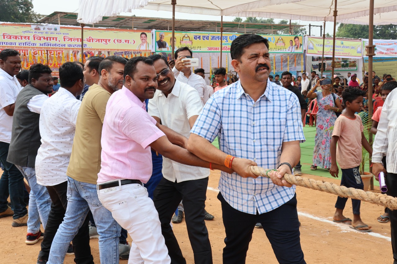 Tug of war between MLA and officials in Bijapu