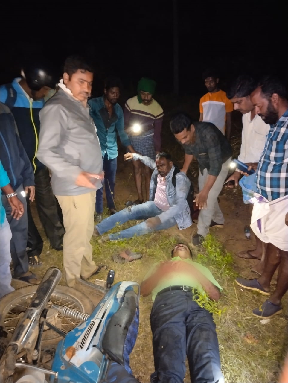 bike-pickup-accident-two-asi-seriously-injured-at-chamarajanagar