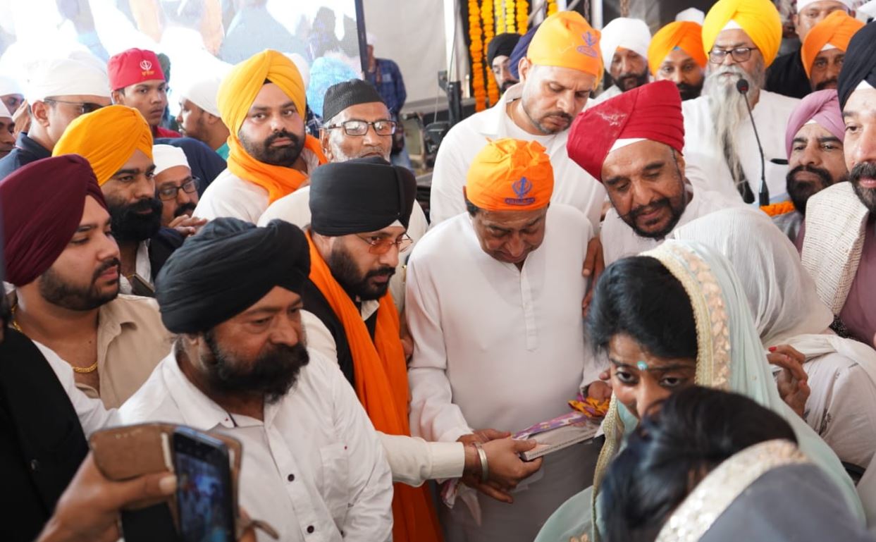 amal nath attends sikh religious event