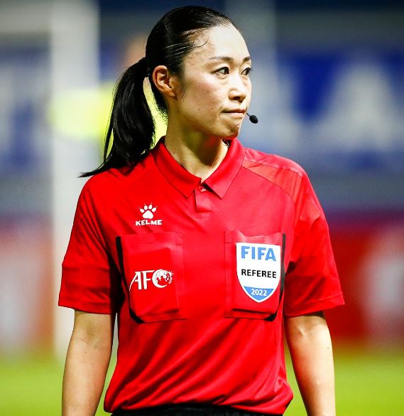 3 Female referees 3 Female assistant referees