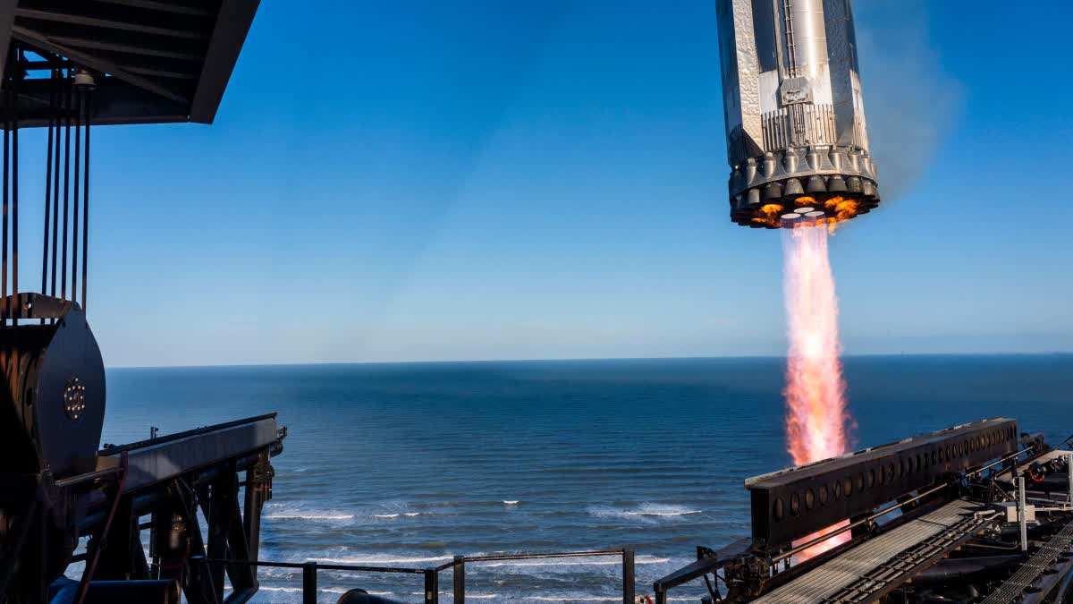 SpaceX Successfully Catches Super Heavy Rocket on 7th Test flight