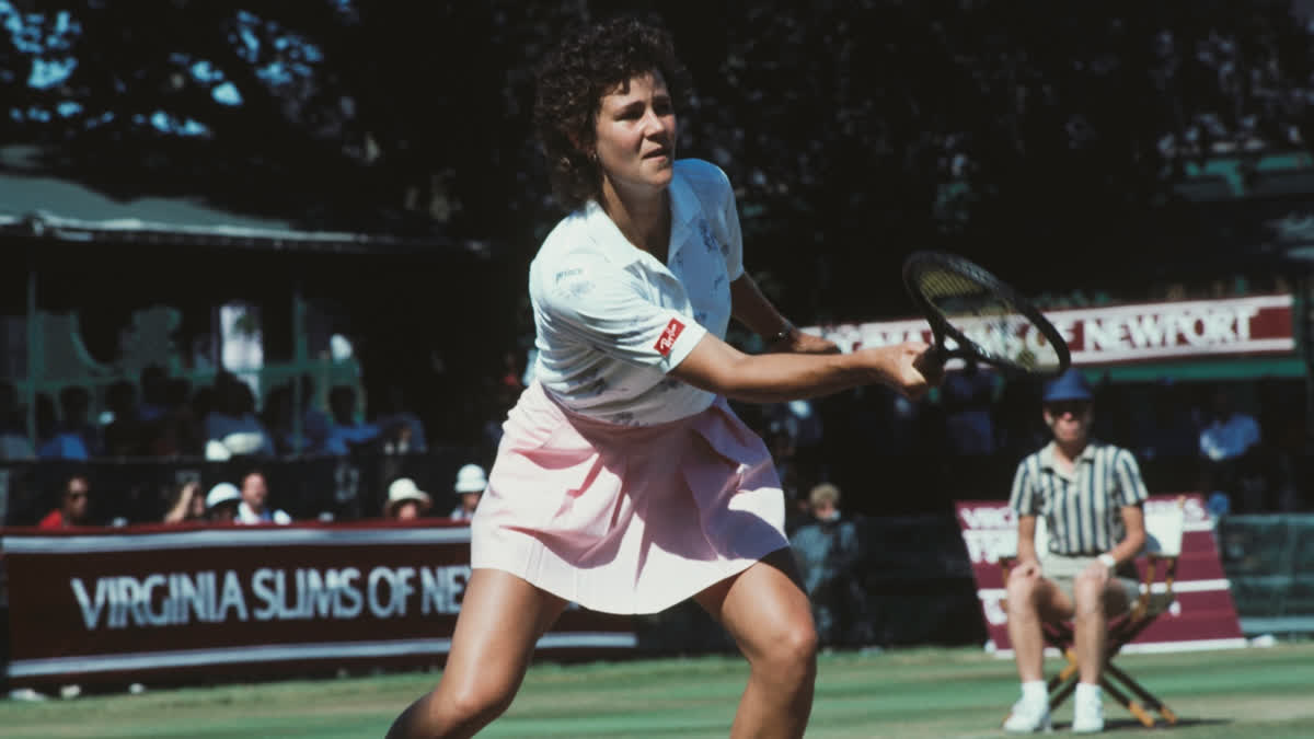 Pam Shriver Reveals Her Grand Slam Trophies Were Stolen After Los Angeles Fires