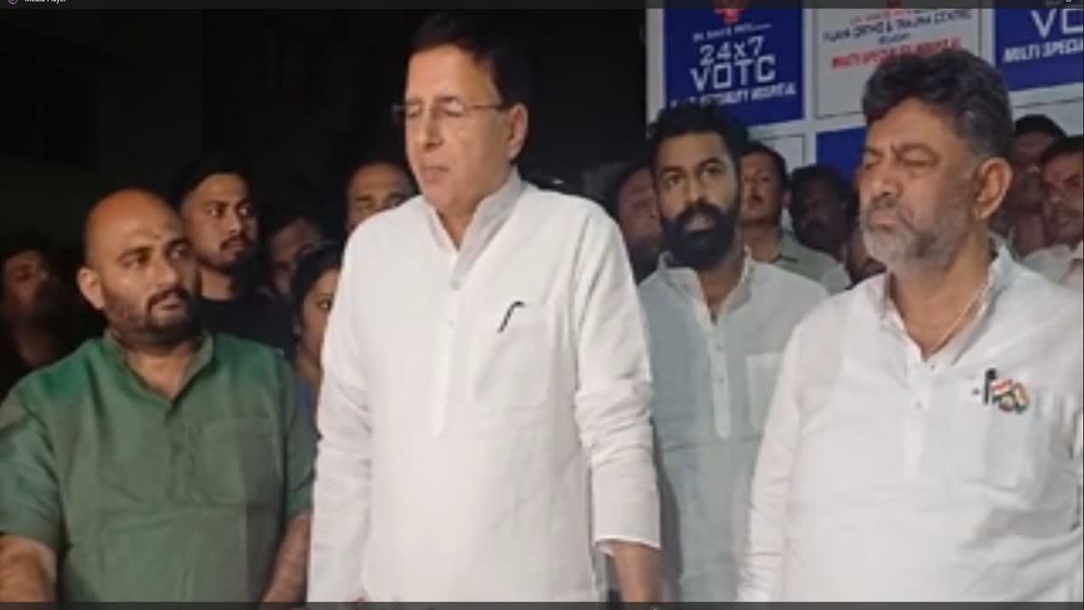 muda-300-crore-asset-seizure-surjewala-angry-against-center