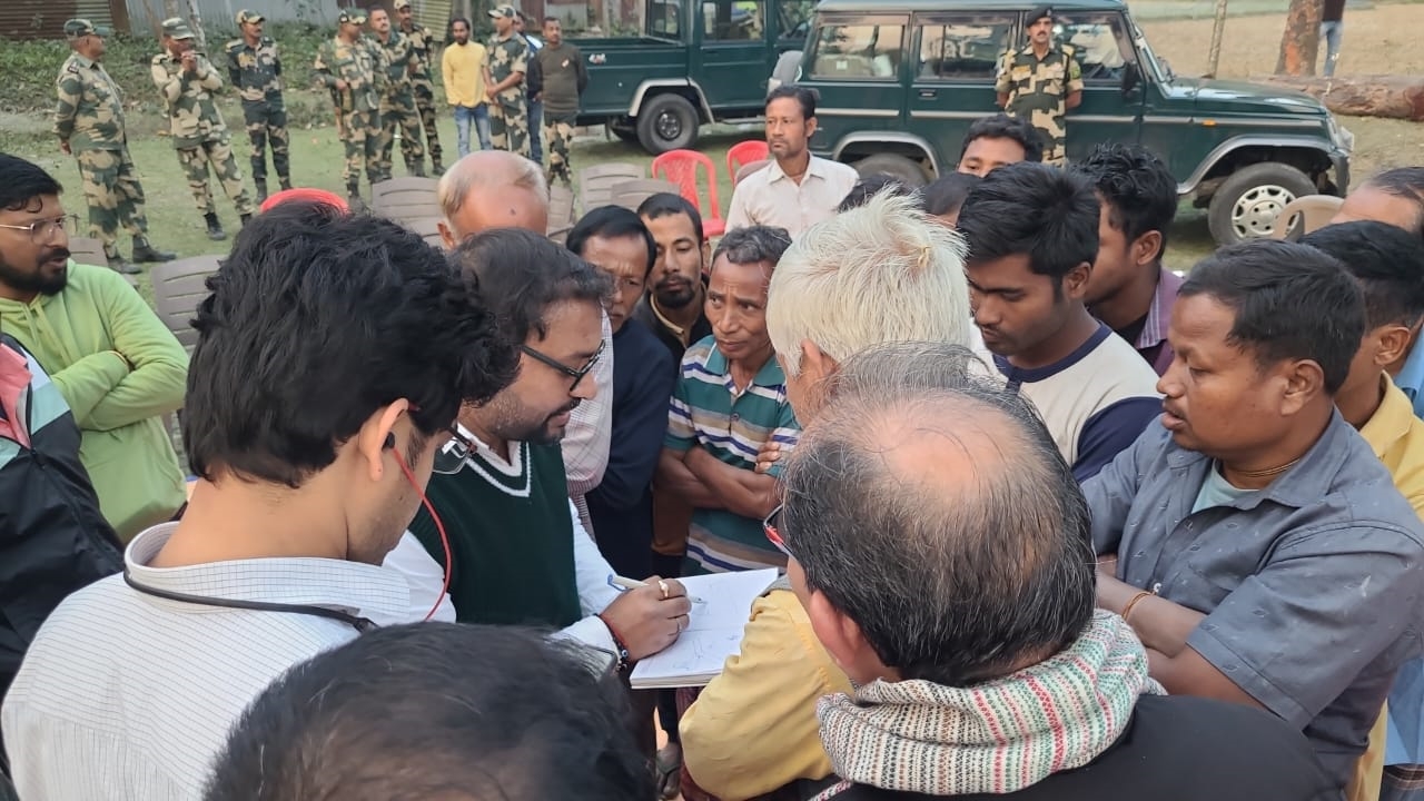 India-Bangladesh border fencing  Row