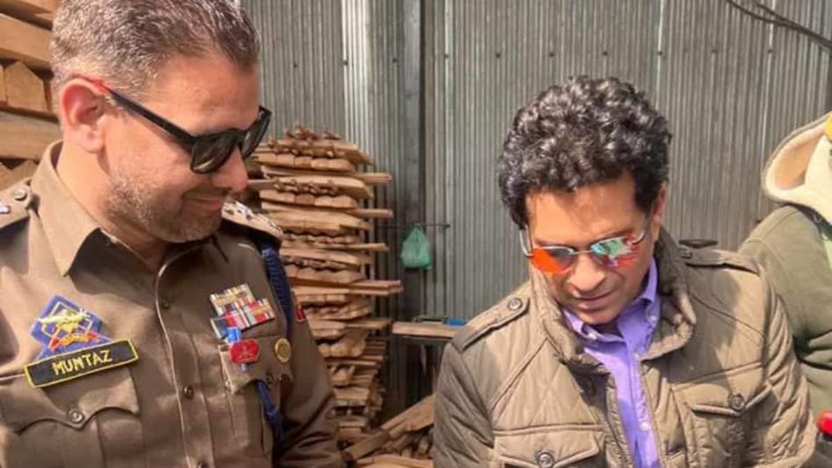 Sachin Tendulkar during his Kashmir visit