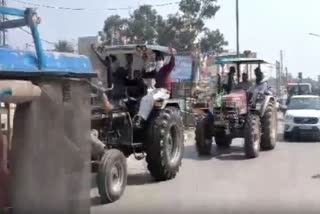 Haryana Farmers Take out Tractor March in Solidarity with Their Punjab Counterparts