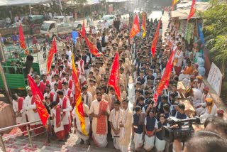 more-than-300-rishikumars-of-sanskrit-pathshala-devotees-experience-divinity-through-the-mantrotsava-program-at-ambaji