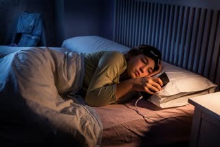 HARMFUL EFFECTS OF SLEEPING LATE