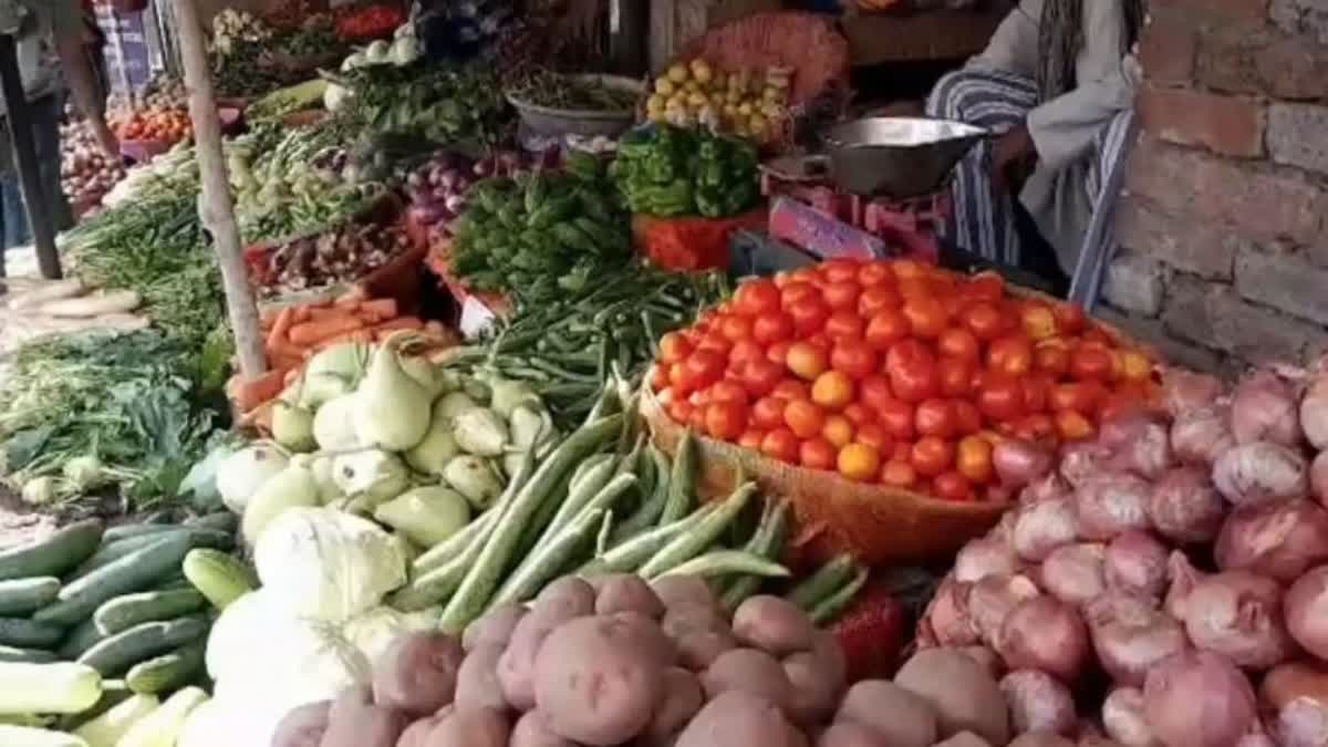 Etv BharatPrices of essentials rise with onset of Ramadan in Kashmir
