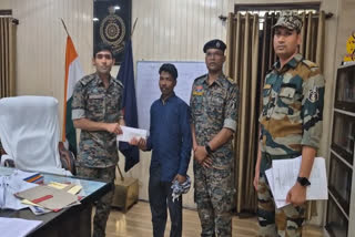 Disillusioned with Maoist ideology and demoralised by the sustained operations by security forces, hardcore Naxalite Rajman Hodi, who was carrying a reward of Rs 1 lakh, surrendered before Kondagaon Superintendent of Police Y Akshay Kumar and Additional Superintendent of Police Rupesh Kumar Dandhe
