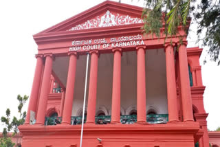 Karnataka High Court exempted advocates from wearing black coats