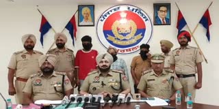 ARRESTS 3 DRUG SMUGGLERS