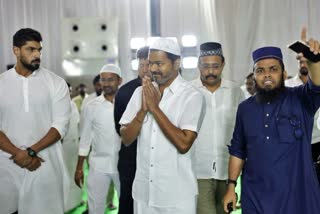 நோன்பு திறப்பு நிகழ்ச்சியில் விஜய்