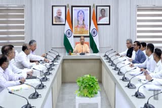 सीएम योगी ने बैठक कर दिए निर्देश.