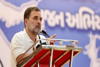 Rahul Gandhi asks congress observers to appoint new district unit chiefs in Gujarat by May end