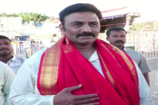 Raghu Rama Krishna Visited in Tirumala