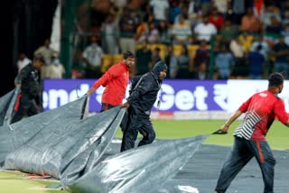 Chinnaswamy stadium ground staff