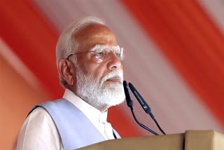 Prime Minister Narendra Modi made a sensational claim that the Congress and Samajwadi Party will run a bulldozer over the recently integrated Ram Mandir if they come to power. He also asserted that both the party leaders should take lessons from Utter Pradesh Cheif Minister Yogi Adityanath on where the bulldozers should be done to the fullest.