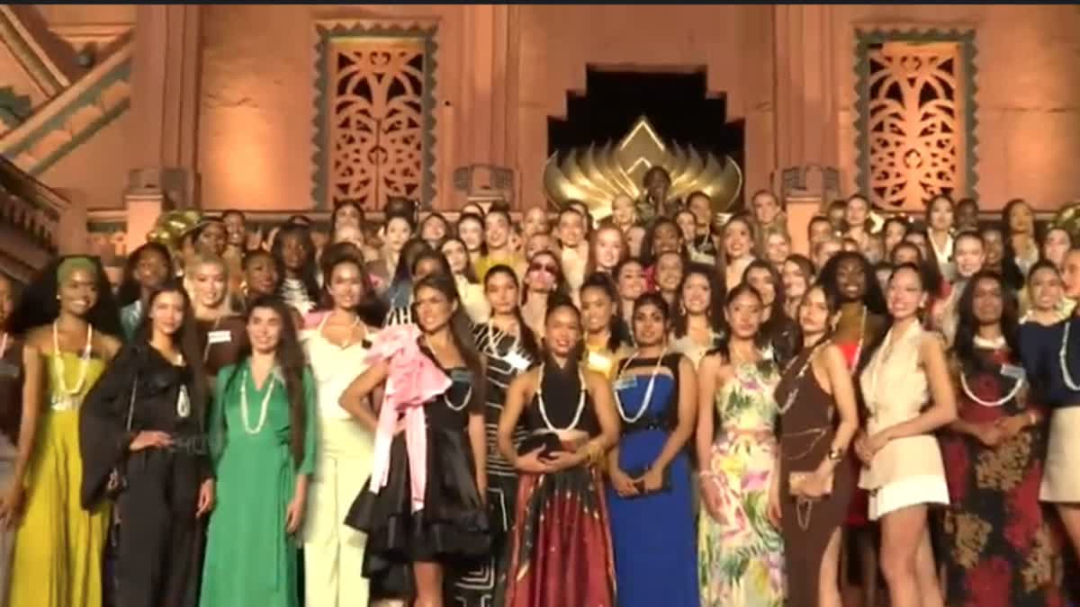 मिस वर्ल्ड 2025: बाहुबली सेट से मुगल गार्डन तक, 108 देशों की सुंदरियों ने रामोजी फिल्म सिटी का लिया आनंद Miss World 2025 Contestants