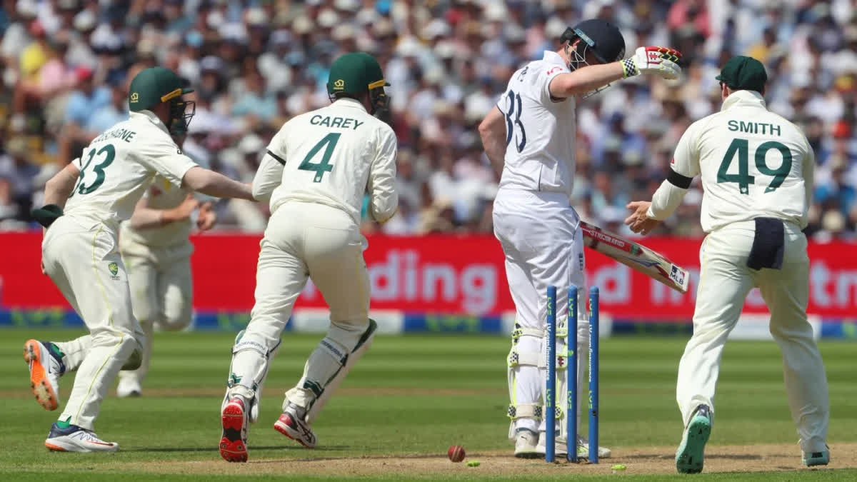 Ashes 2023  Ashes  england vs australia  harry brook  harry brook freak dismissal  harry brook wicket  harry brook funny wicket  ആഷസ്  ഹാരി ബ്രൂക്ക്  ഹാരി ബ്രൂക്ക് വിക്കറ്റ്  ഇംഗ്ലണ്ട് vs ഓസ്ട്രേലിയ