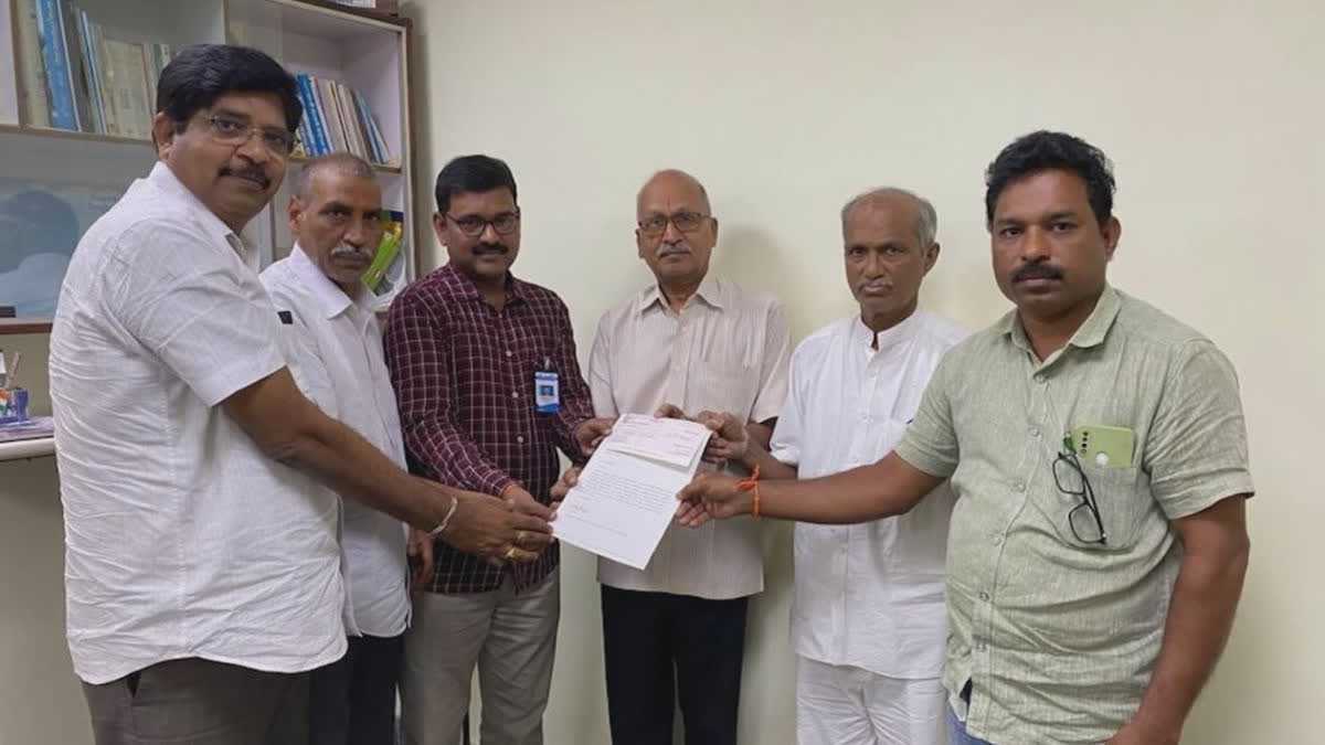 Ramoji Rao provides Rs 10 lakh for science, computer lab at Saraswati Shishu Mandir, Rajamahendravaram