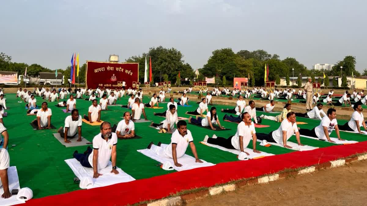 "हर आंगन योग" बैनर तले कार्यक्रम