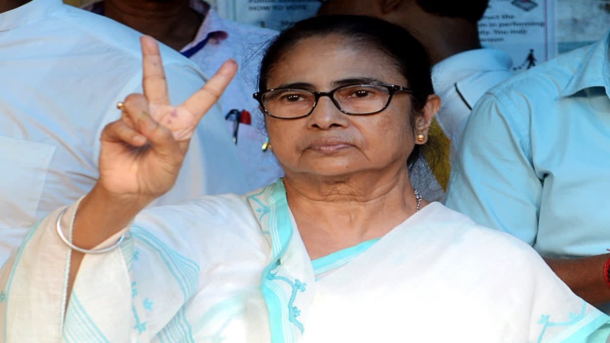 West Bengal Train Tragedy: Mamata Banerjee Hits Out At Railway Ministry