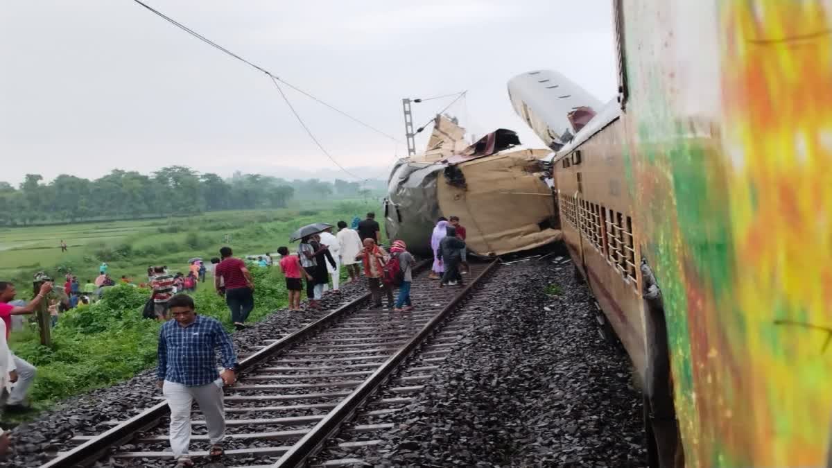 KANCHANJUNGHA EXPRESS ACCIDENT