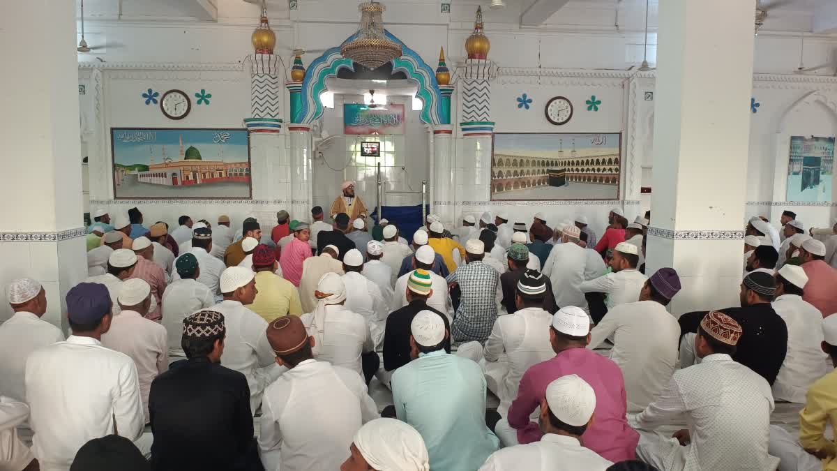 ada-bakrid-prayers-were-offered-in-eidgah-in-hussainabad