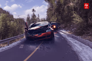 Jeep fell into ditch in Champawat