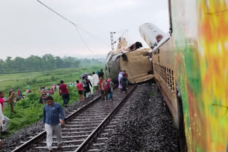 Kanchanjungha Express Collides With Goods Train Near Bengal's New Jalpaiguri