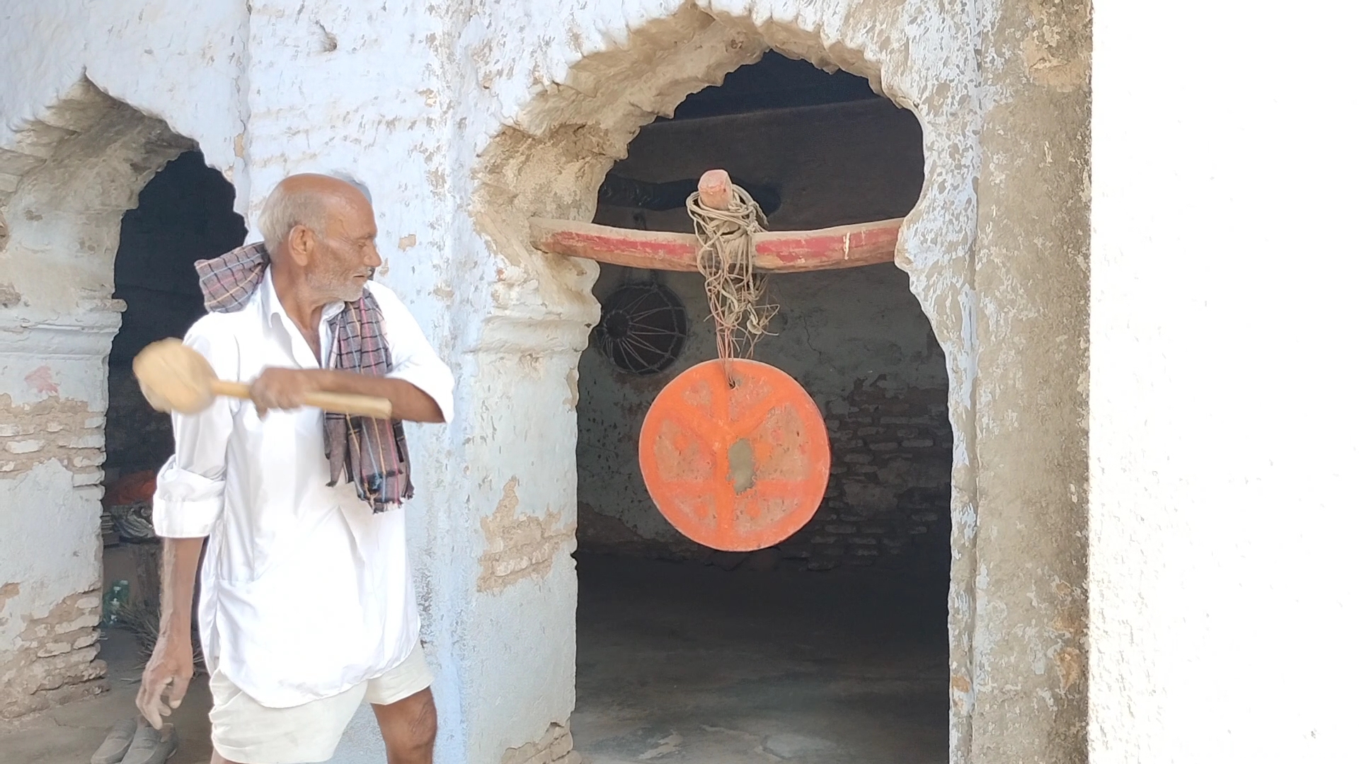 BELL RUNG IN RATLAM SEMLIYA PALACE