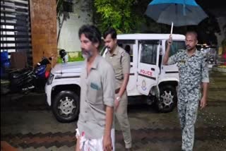 MAN ARRESTED  KOZHIKODE FATHER ATTACKED SON  NISHAD  RASHID