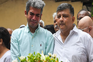 Ahmedabad Plane Crash: Family And Friends Bid Emotional Farewell To Captain Sumeet Sabharwal