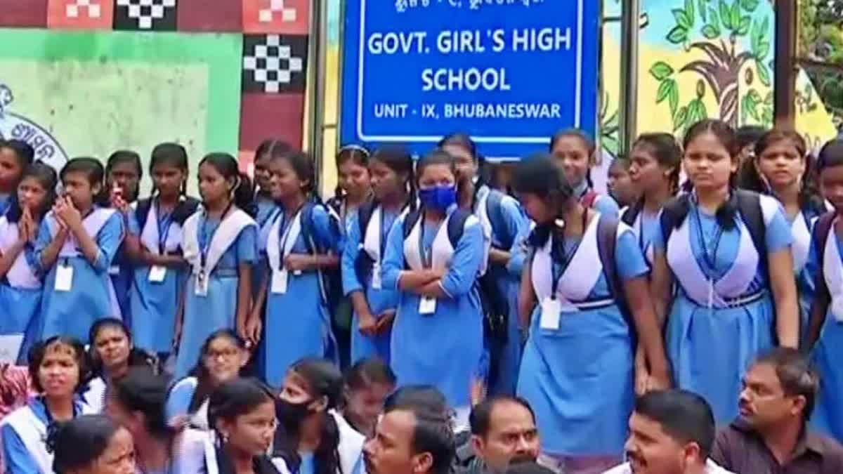 Unit 9 govt girls high school protest