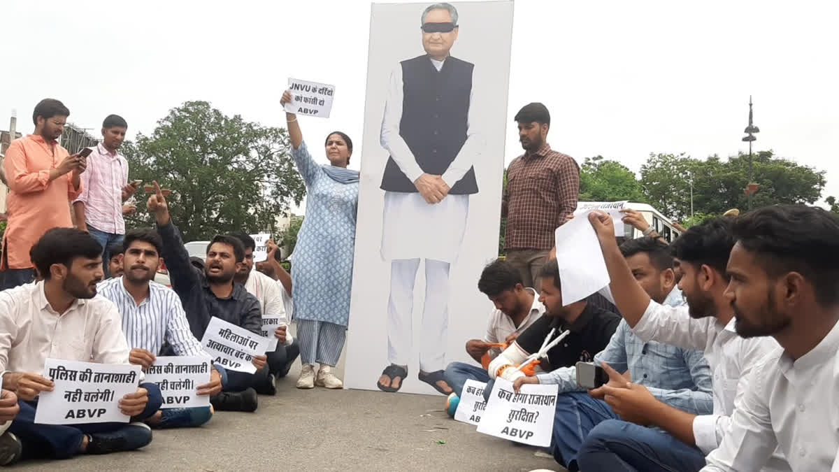 ABVP protest in Jaipur against atrocities on women, targets Gehlot Government