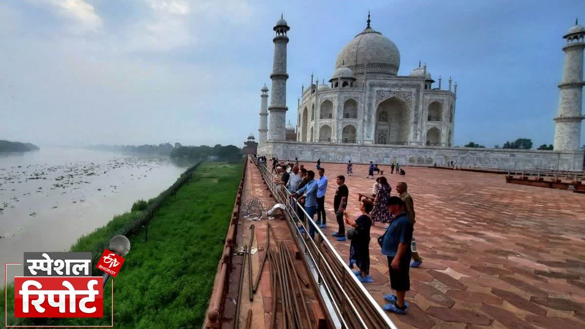 बाढ़ की आशंका से आगरा के लोग भी चिंतित हैं.