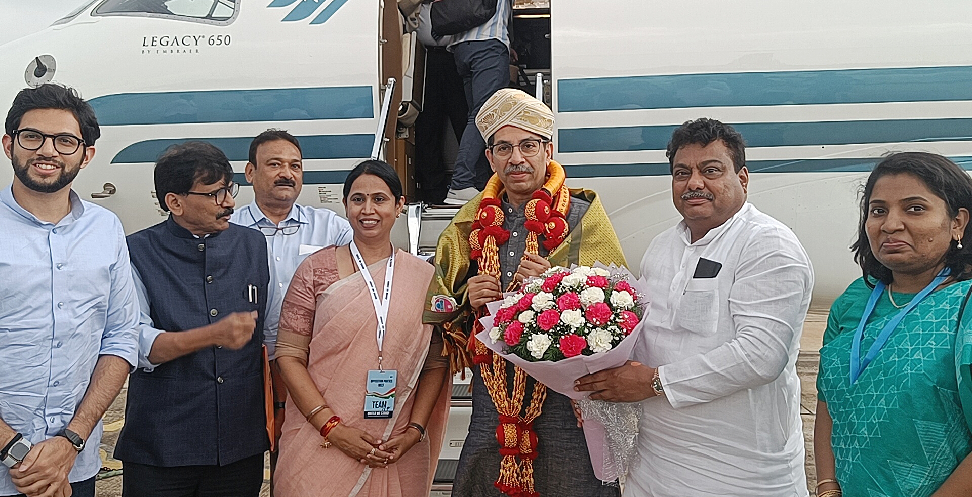 opposition-parties-banquet-meeting-starts-in-bengaluru