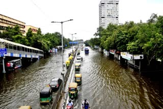 Yamuna River started continued to recede expected to come below danger mark soon