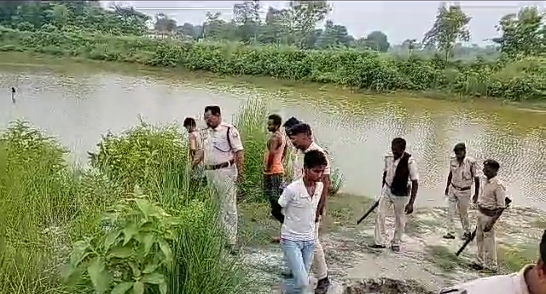 कुड़िया तेलियाबाड़ी तालाब से पूर्व पंचायत समिति सदस्य का मिला था शव