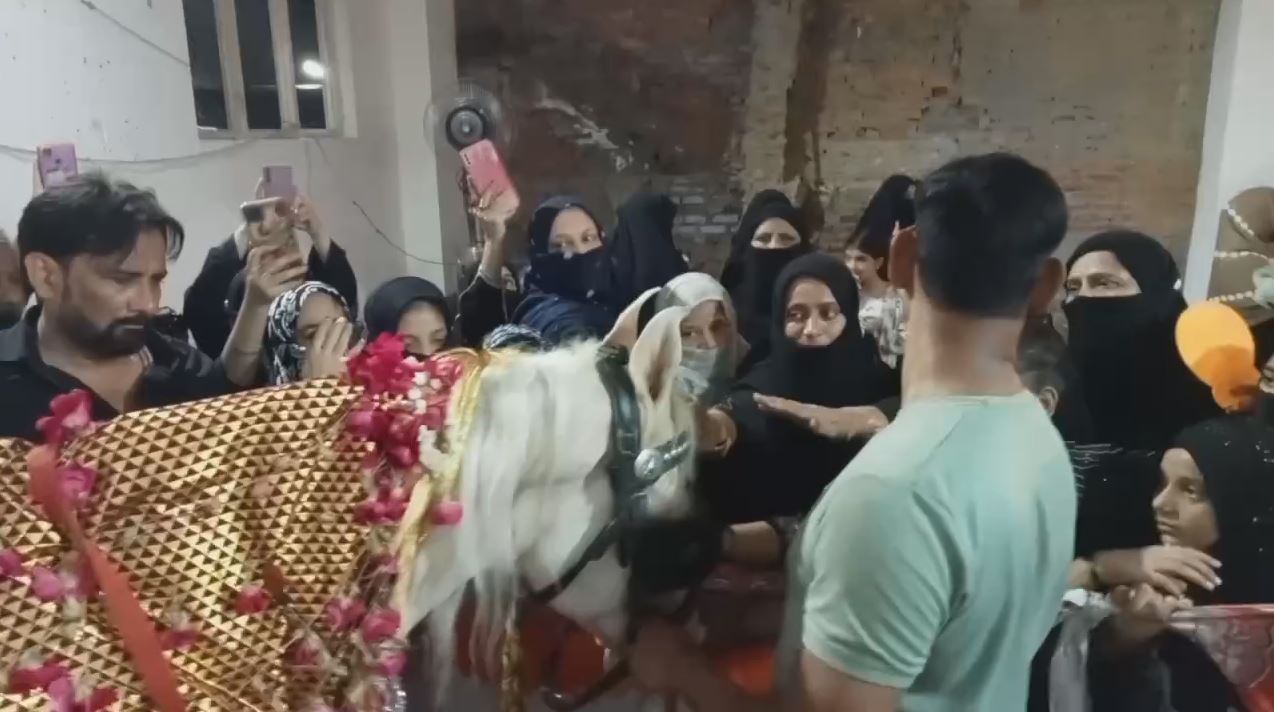 Mourning of knives in the memory of Imam Hussain in the 400-year-old Quli Khan Imambara in Moradabad