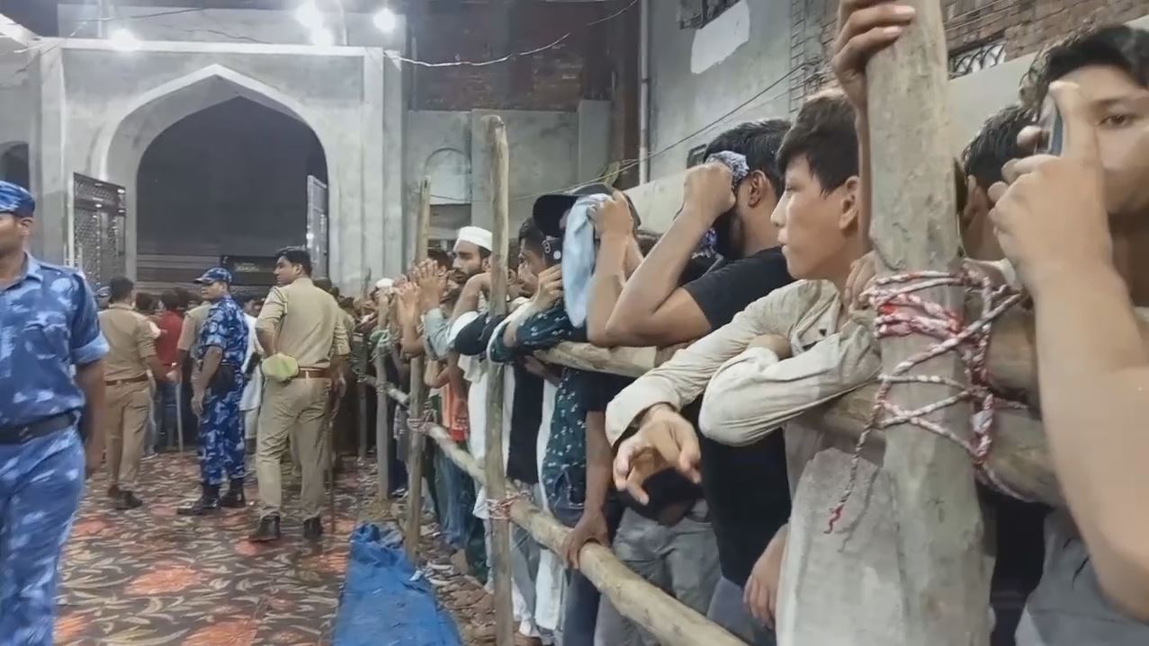 Mourning of knives in the memory of Imam Hussain in the 400-year-old Quli Khan Imambara in Moradabad