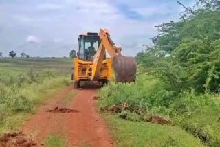 road-construction-by-villagers-using-their-own-money
