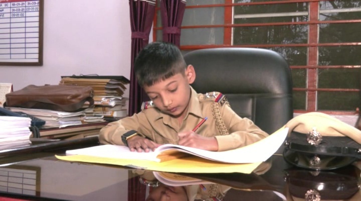 One Hour Police Boy in karntaka