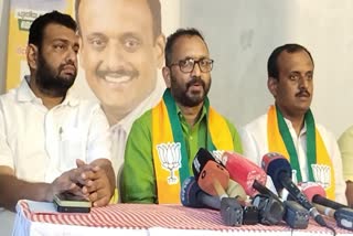 ktm  K Surendran criticized Kerala Govt  K Surendran  മാസപ്പടി വിവാദത്തില്‍ ആര്‍ക്കും മിണ്ടാട്ടമില്ല  സര്‍ക്കാറിന്‍റേത് നിരുത്തരപരമായ സമീപനം  ബിജെപി സംസ്ഥാന അധ്യക്ഷന്‍ കെ സുരേന്ദ്രന്‍  കെ സുരേന്ദ്രന്‍  kerala news updates  latest news in kerala