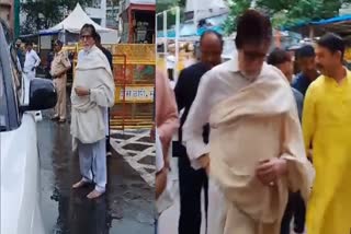 Amitabh Bachchan visits siddhivinayak mandir for seeking blessings from Ganpati bappa watch