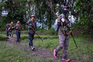 Taking a strong note of the political talks between the Government of India and Kuki National Organisation (KNO) and United People’s Front (UPF) (umbrella organisations of 25 Kuki and Zo militant groups) under Suspension of Operation (SoO), the Coordinating Committee on Manipur Integrity (COCOMI) on Thursday appealed to the government to suspend all talks with the militant groups.