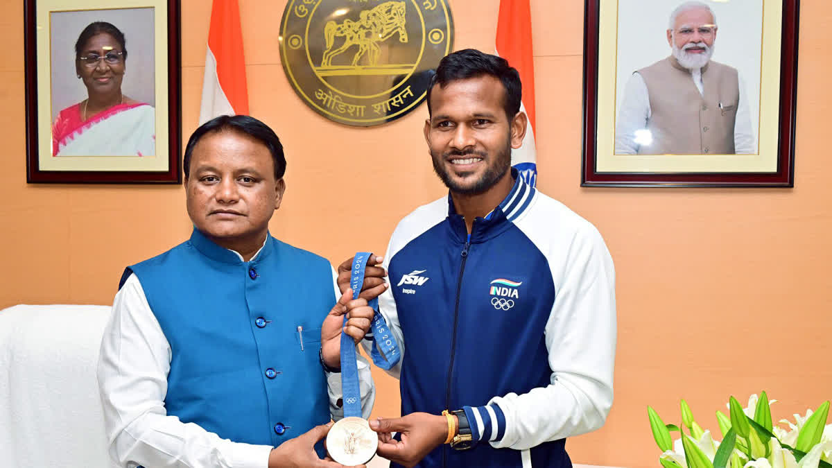 CM Mohan Charan Majhi Meets Amit Rohidas